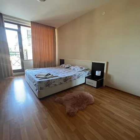 Apartament Two Bedroom 5 Minutes From The