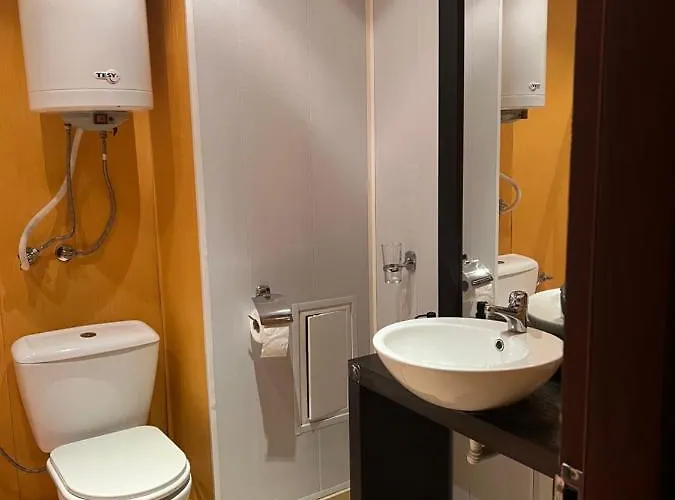 Apartament Two Bedroom 5 Minutes From The *